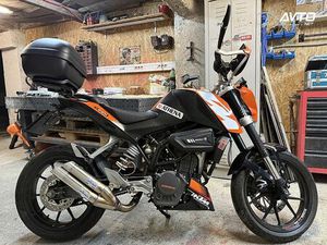 KTM DUKE 125