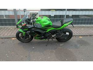 KAWASAKI NINJA 650 TÜV NEU MIT UMFALLKRATZER 48 PS A2