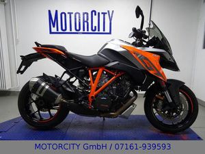 KTM 1290 SUPER DUKE GT / +++