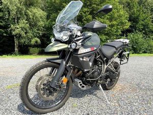 TRIUMPH TIGER 800 XCA