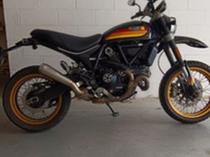 DUCATI SCRAMBLER DESERT SLED DIAMOND BLACK