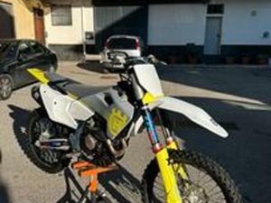 HUSQVARNA FC 250 2024