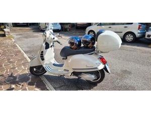 PIAGGIO VESPA 300 GTS - 2020