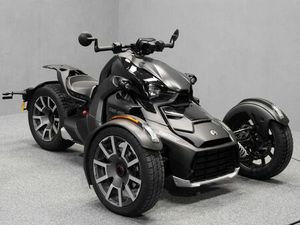 CAN-AM RYKER 900 RALLY