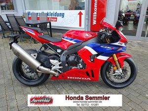 HONDA CBR1000RR-R FIREBLADE SP SONDERPREIS!
