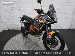 KTM 1090 ADVENTURE 1050 R PETROL MANUAL EURO 4 (125 PS) 1050 CC
