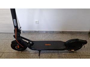 E SCOOTER NINEBOT KICKSCOOTER F2 .