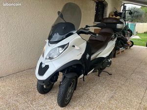 PIAGGIO MP3 500 BUSINESS BLANC/MARRON