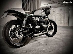 TRIUMPH BONNEVILLE T100 DE 06/2021 50700 KM PEU ÉVOLUTIF - VERSION CAFÉ RACER