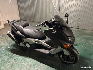 TMAX 2007 BLACK MAX