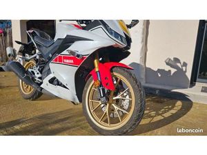 YAMAHA R125 60TH ANNIVERSAIRE