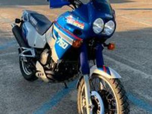 YAMAHA XTZ 750 SUPER TENERE&APOS;