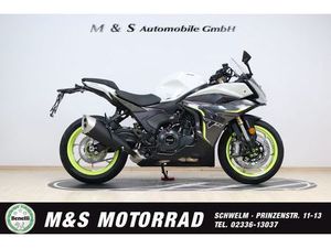 BENELLI TORNADO 550 €5+