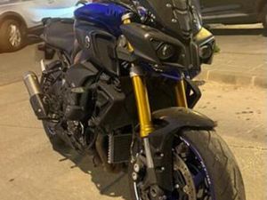 YAMAHA - MT 10