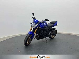 YAMAHA FZ 8