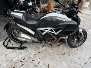 DUCATI DIAVEL CARBON 2014 FULL OPTION — MOTOREN | DUCATI — MARKTPLAATS