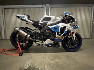 YZF-R1 ABS