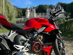 STREET FIGHTER V4 2021