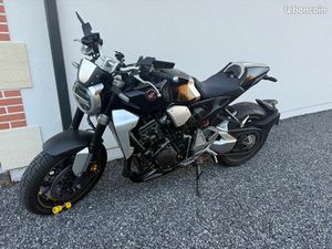 HONDA CB 1000 R