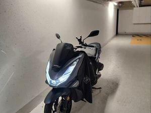 SCOOTER 125 HONDA PCX 2021 3500KM 1ERE MAIN