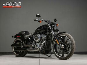 2019 SOFTAIL® BREAKOUT®