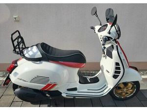 VESPA GTS125 RACING SIXTIES