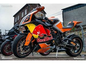 KTM RC8 /09 RED BULL REPLICA