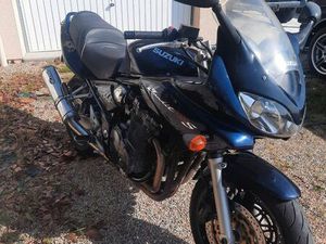 VEND OU ÉCHANGE 1200 BANDIT