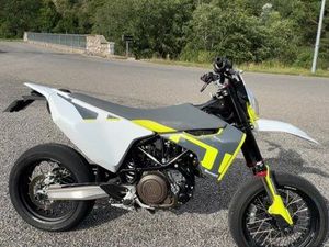 701 HUSQVARNA SM