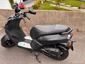 SCOOTER PEUGEOT STREETZONE