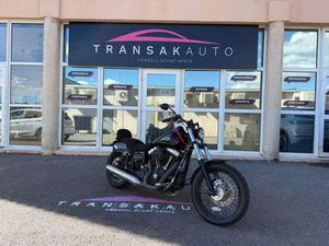 HARLEY-DAVIDSON DYNA STREET BOB