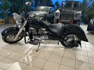 SUZUKI INTRUDER 1500