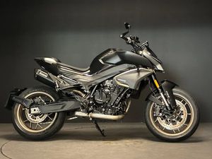 CFMOTO 800NK - AKRAPOVIC SLIP-ON • 2023