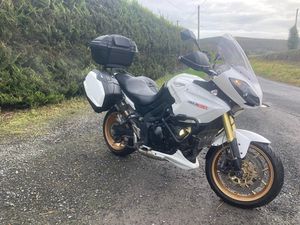 TRIUMPH TIGER 1050 SPORT 2012
