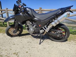 YAMAHA XT660X