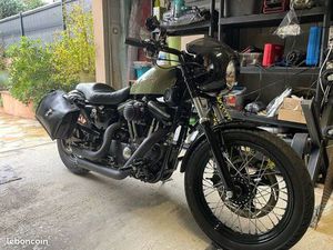 HARLEY DAVIDSON SPORTSTER 883 CARBU
