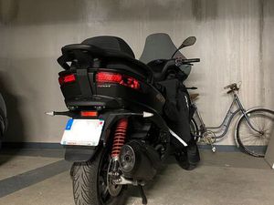 PIAGGIO MP3 350 SPORT – JUIN 2020 – 22 500 KM – ÉTAT IMPECCABLE – ENTRETIENS À JOUR – CT OK – CRIT’AIR 1