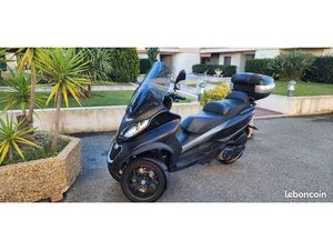 PIAGGIO MP3 500
