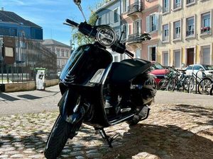 VESPA GTS 125