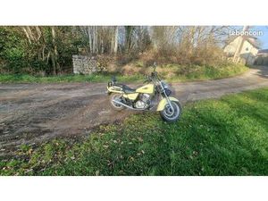 MOTOS SUSUKI MARAUDER