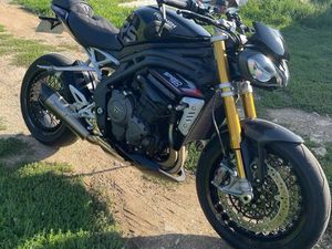 SPEED TRIPLE 1200 RS TRIUMPH