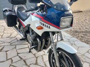 YAMAHA 900 XJ