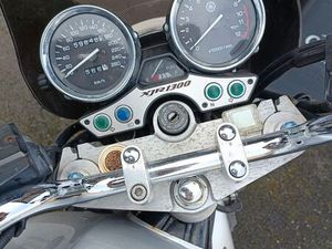 MOTO, YAMAHA 1300 XJR
