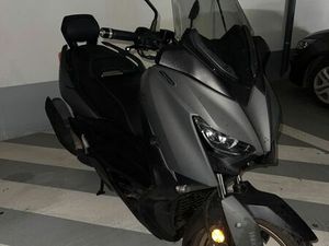 XMAX 125 TECHMAX (AVEC CASQUE ET CADENAS U)