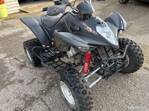 300 MAXXER EN BON ÉTAT