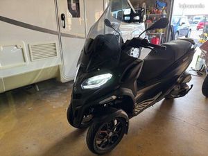 PIAGGIO MP3 HPE EXCLUSIVE 530 TVA RECUPERABLE SCOOTER MOTO