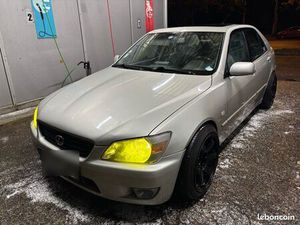 ÉCHANGE CONTRE MOTO