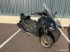 KYMCO CV3 – 2023 – NOIR – < 9 000 KM – ENTRETIEN 10 000 KM– BATTERIE NEUVE