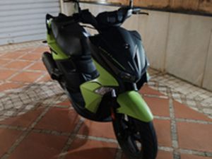 SCOOTER KYMCO SUPER 8 - 50 CC 4 TEMPI