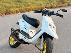 SCOOTER BOOSTER MBK 70 CC